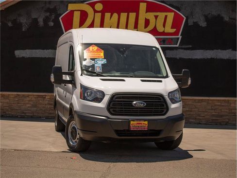 Used 2019 Ford Transit 250 130 Medium Roof RWD image 5