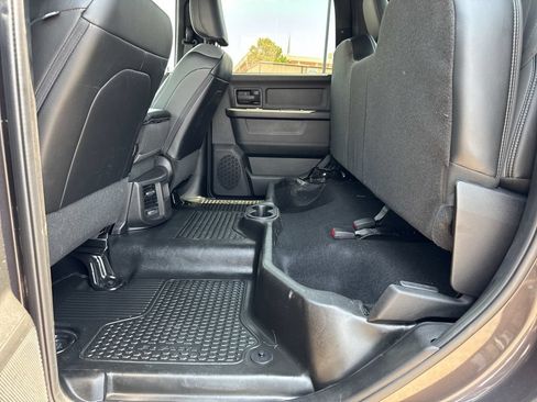 Used 2025 RAM 2500 Tradesman AWD/4WD image 31