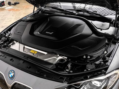 Used 2023 BMW i4 eDrive35 w/ Premium Package image 44