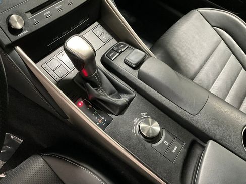 Used 2015 Lexus IS 350 AWD image 16