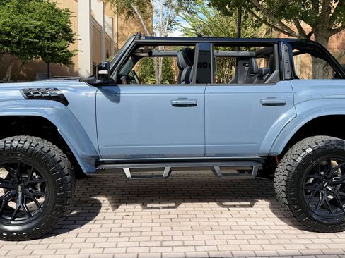 Used 2025 Ford Bronco Raptor AWD/4WD image 8
