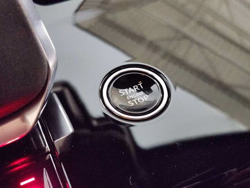 New 2026 Land Rover Range Rover Sport SE AWD/4WD image 36