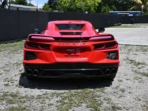 Used 2022 Chevrolet Corvette Stingray Convertible w/ Z51 Performance Package RWD image 4
