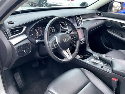 Used 2021 INFINITI QX50 Luxe image 16