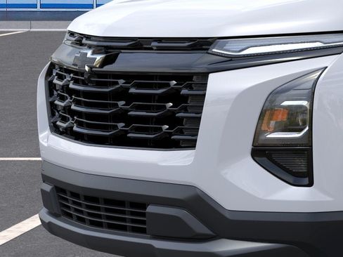 New 2026 Chevrolet Equinox LT w/ Convenience Package II FWD image 37