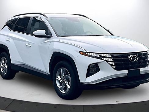 Used 2024 Hyundai Tucson SEL AWD/4WD image 2
