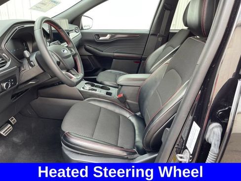 Used 2024 Ford Escape ST-Line w/ Tech Pack #1 AWD/4WD image 9