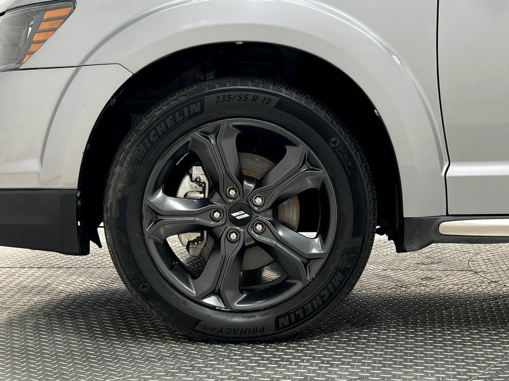 Used 2018 Dodge Journey Crossroad AWD/4WD image 35