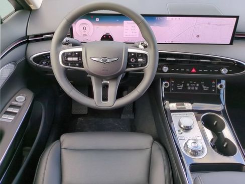 Certified 2026 Genesis GV70 2.5T AWD/4WD image 12