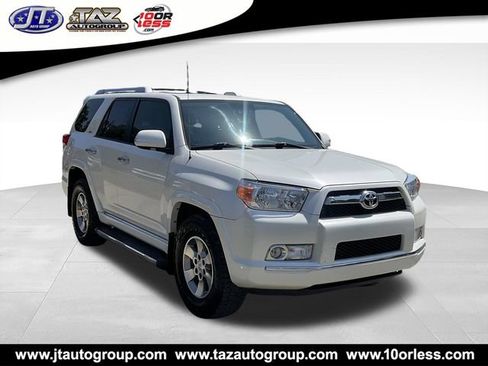 Used 2013 Toyota 4Runner SR5 w/ Convenience Pkg RWD image 1
