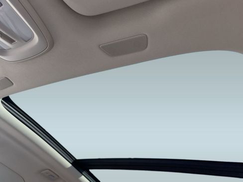 Certified 2023 Volvo XC60 T8 Plus w/ Climate Package image 15