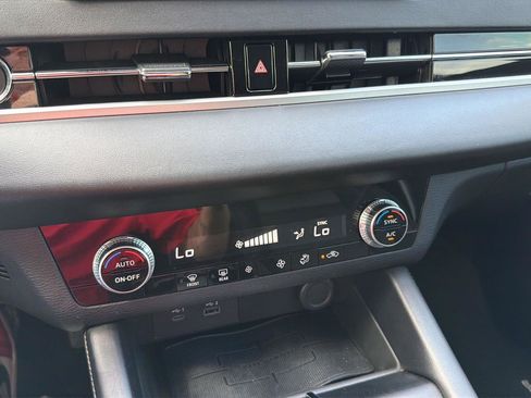 Used 2022 Mitsubishi Outlander ES FWD image 22