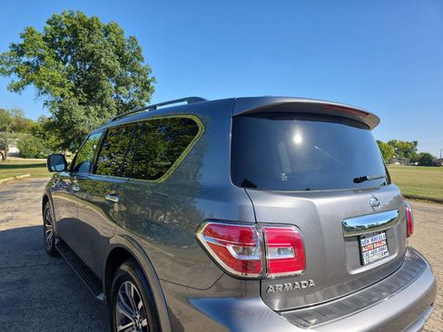 Used 2019 Nissan Armada SV image 24