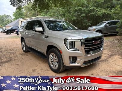 Used 2022 GMC Yukon SLT w/ SLT Premium Package