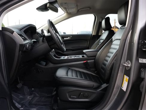 Used 2022 Ford Edge SEL w/ Convenience Package image 17