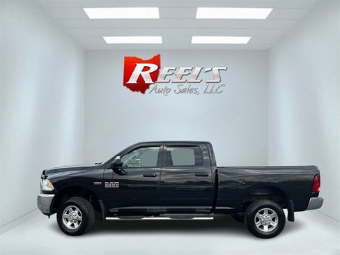 Used 2016 RAM 3500 Tradesman w/ Chrome Appearance Group image 12