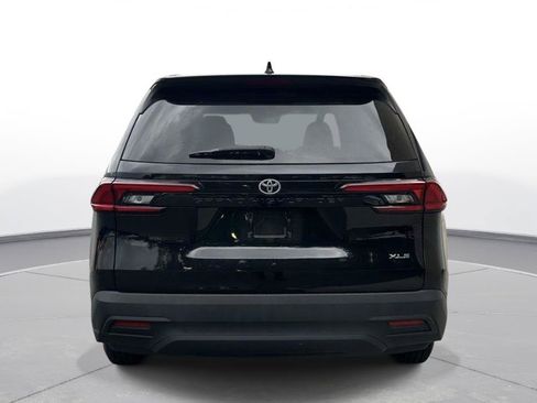 Certified 2025 Toyota Grand Highlander FWD image 54