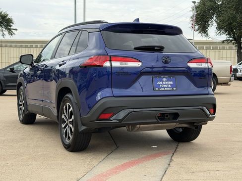 Used 2024 Toyota Corolla Cross SE AWD/4WD image 7