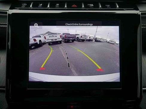 Used 2023 Jeep Grand Cherokee L Laredo image 33