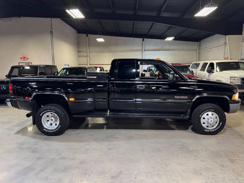 Used 1998 Dodge Ram 3500 Truck 4x4 Quad Cab image 8