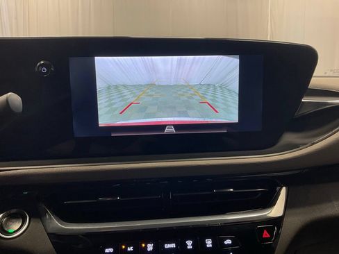 Used 2024 Buick Envista Avenir FWD image 27