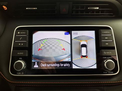 Used 2019 Nissan Kicks SR w/ SR Premium Package FWD image 19