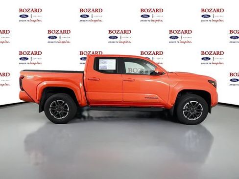 Used 2024 Toyota Tacoma TRD Sport w/ TRD Sport Upgrade Package AWD/4WD image 9