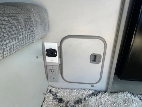 Used 1987 Volkswagen Vanagon GL image 14