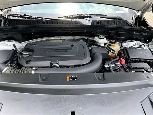 Used 2023 Buick Envision Essence w/ Sport Touring Package AWD/4WD image 36