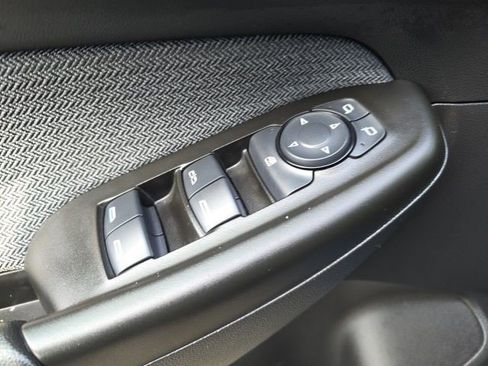 Used 2022 Chevrolet TrailBlazer LT w/ Convenience Package image 10