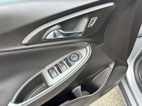 Used 2024 Chevrolet Malibu LT image 8