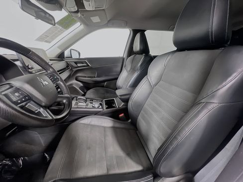 Used 2023 Mitsubishi Outlander Ralliart AWD/4WD image 15