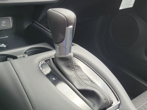 New 2026 Honda HR-V LX image 24