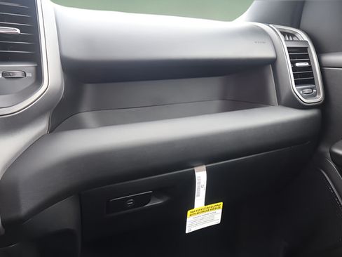 New 2026 RAM 1500 Tradesman AWD/4WD image 21