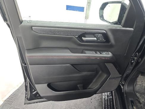 Used 2026 GMC Yukon AT4 Ultimate AWD/4WD image 14