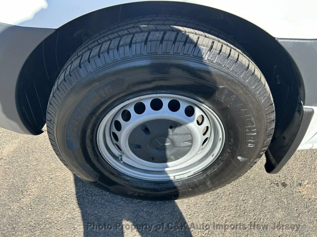 Used 2021 Mercedes-Benz Sprinter 2500 image 38