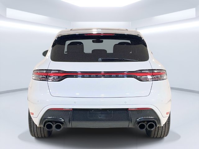 Certified 2023 Porsche Macan S AWD/4WD image 6