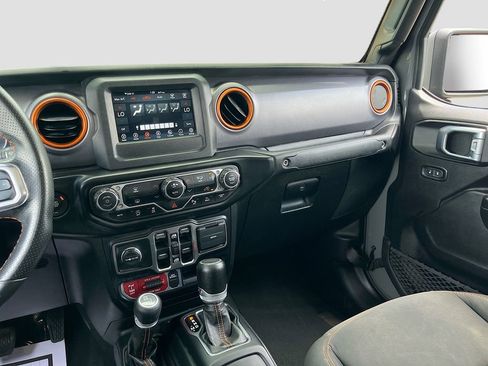 Used 2021 Jeep Gladiator Mojave w/ Safety Group AWD/4WD image 21