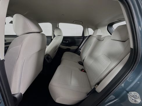 Certified 2025 Honda HR-V LX image 27