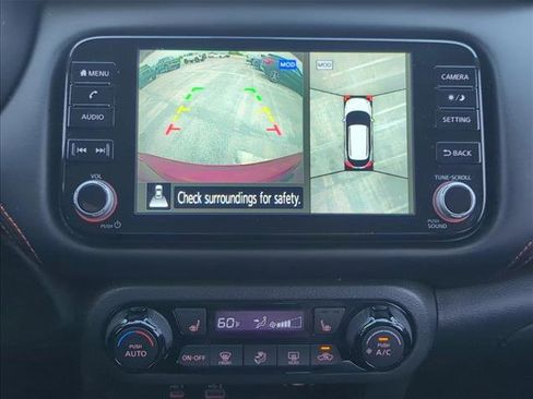 Used 2021 Nissan Kicks SR w/ SR Premium Package image 9