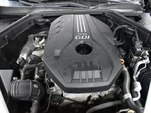 Used 2019 Kia Stinger Premium image 10