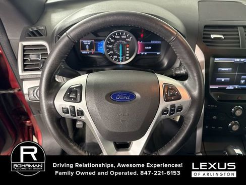 Used 2014 Ford Explorer XLT w/ Equipment Group 202A image 11