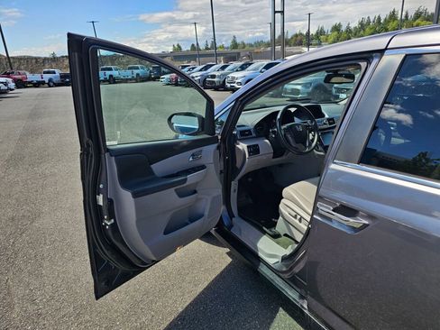 Used 2015 Honda Odyssey EX-L image 22