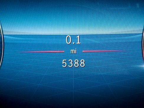 Used 2025 Mercedes-Benz GLE 580 4MATIC image 21