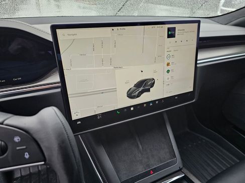 Used 2021 Tesla Model S Plaid image 27