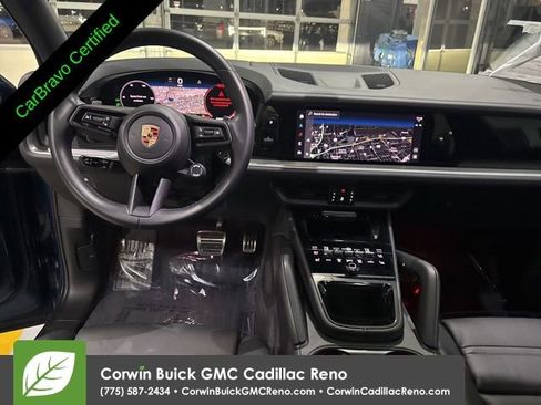 Used 2024 Porsche Cayenne S AWD/4WD image 28