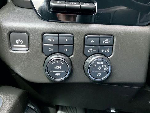 Used 2024 Chevrolet Silverado 3500 High Country w/ High Country Premium Package AWD/4WD image 35