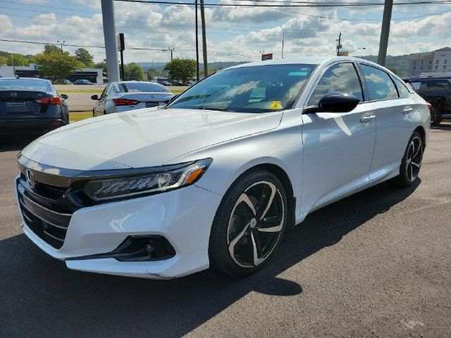 Used 2022 Honda Accord Sport image 3
