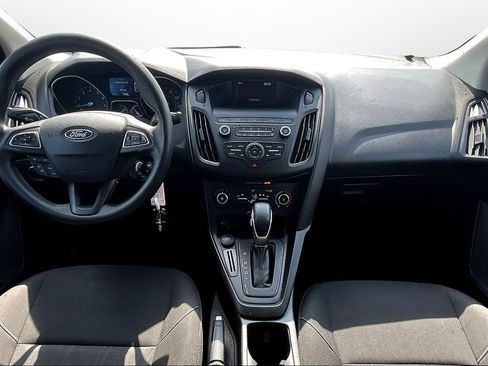 Used 2018 Ford Focus SE image 14