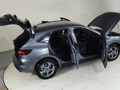 Used 2024 Ford Escape ST-Line image 27